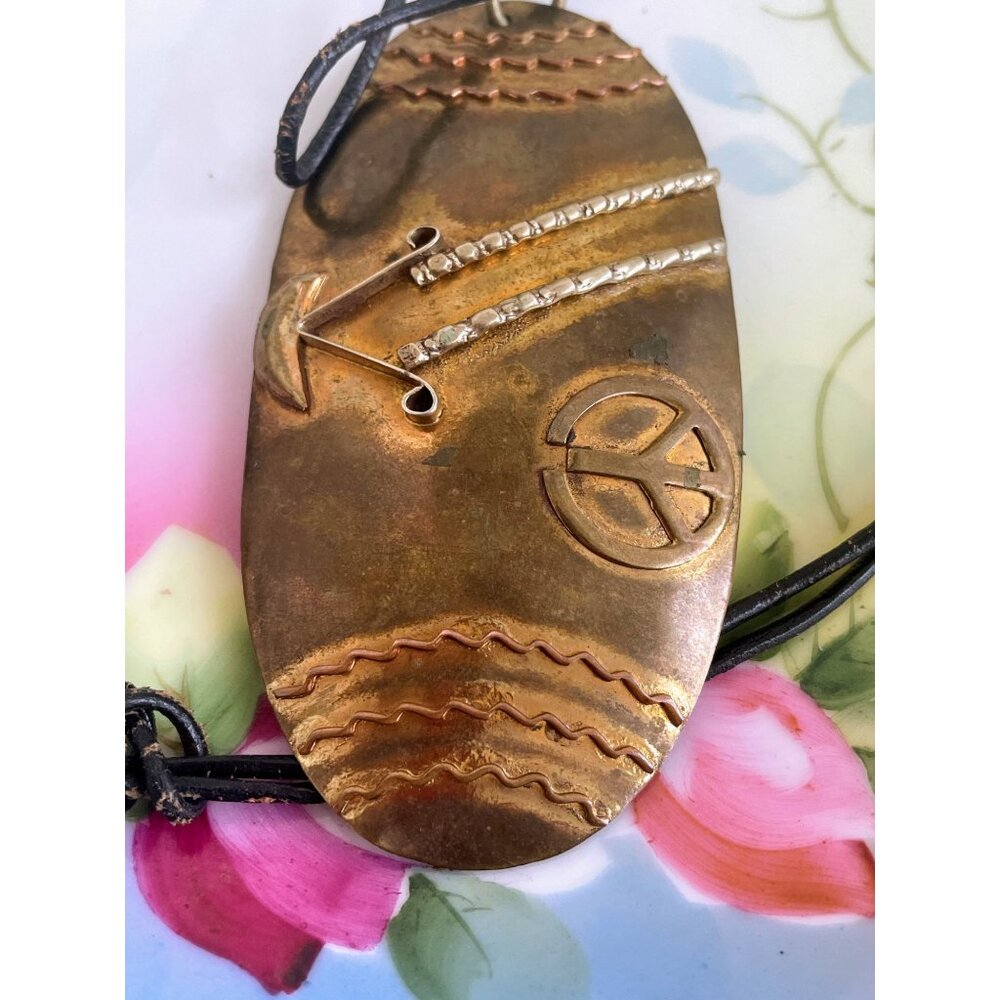 Vintage 60's Hippy Brass Large Pendant Peace Sign Leather chord - Picture 8 of 14